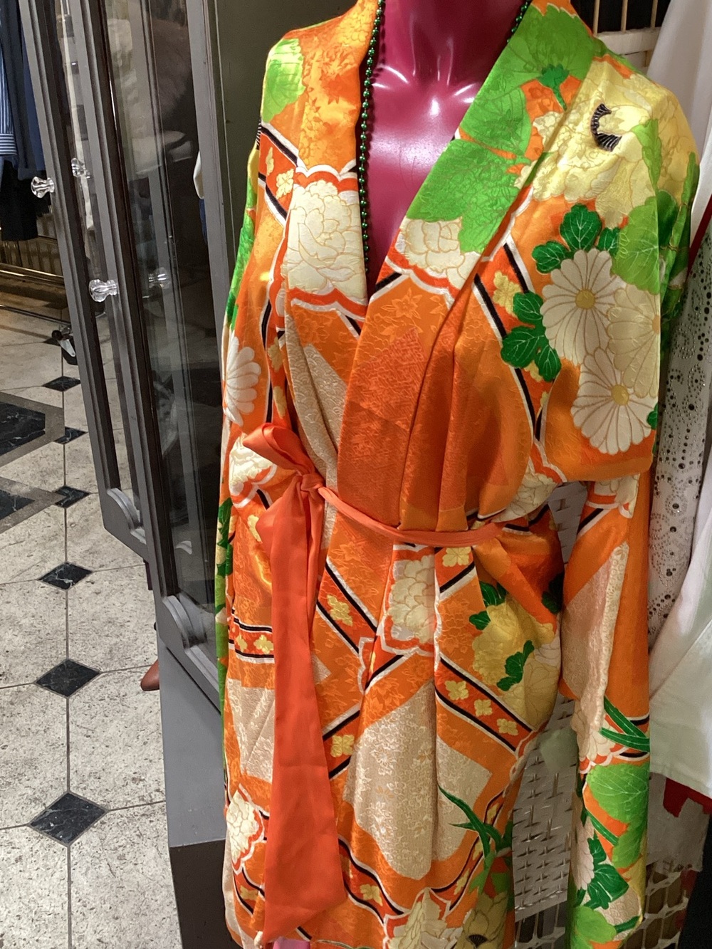 Vibrant Orange Floral Silk Kimono Robe. Fabulous authenticwonder